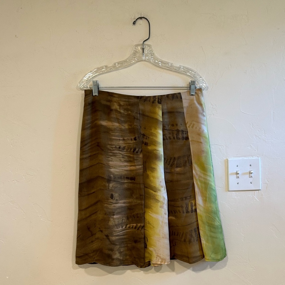 Jones New York earthy tone green tan brown  Silk skirt